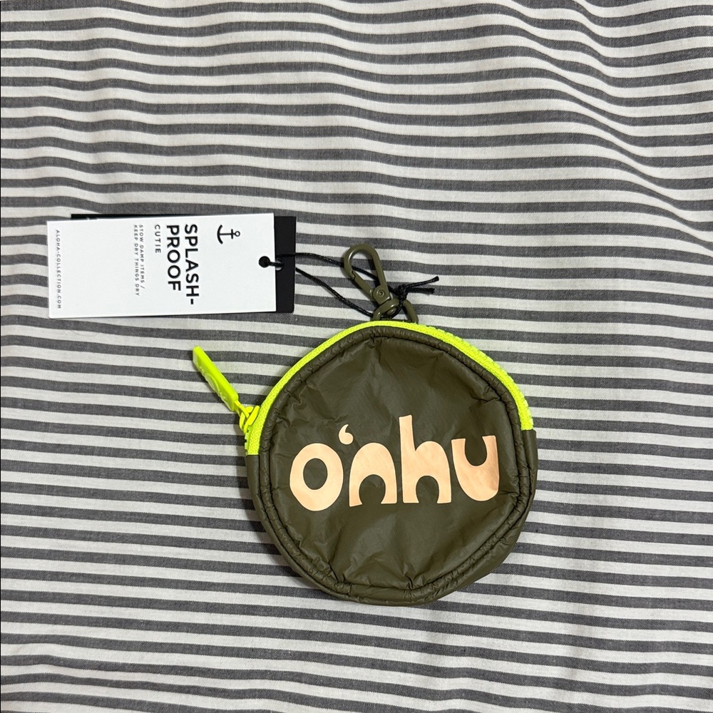 ALOHA Collection Oahu Bubble Cutie NWT